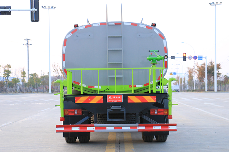 東風D3L 12噸灑水車