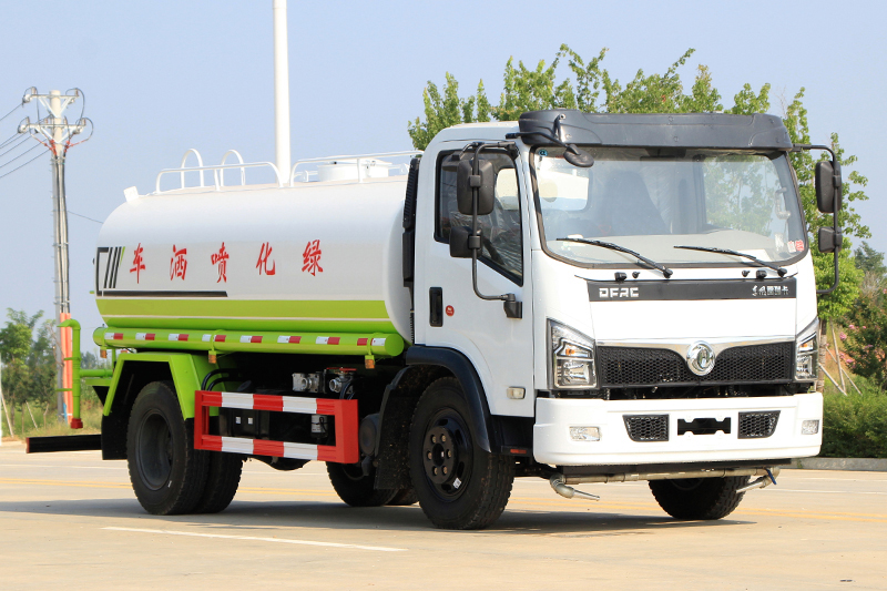 大福瑞卡 9.2噸灑水車(chē)
