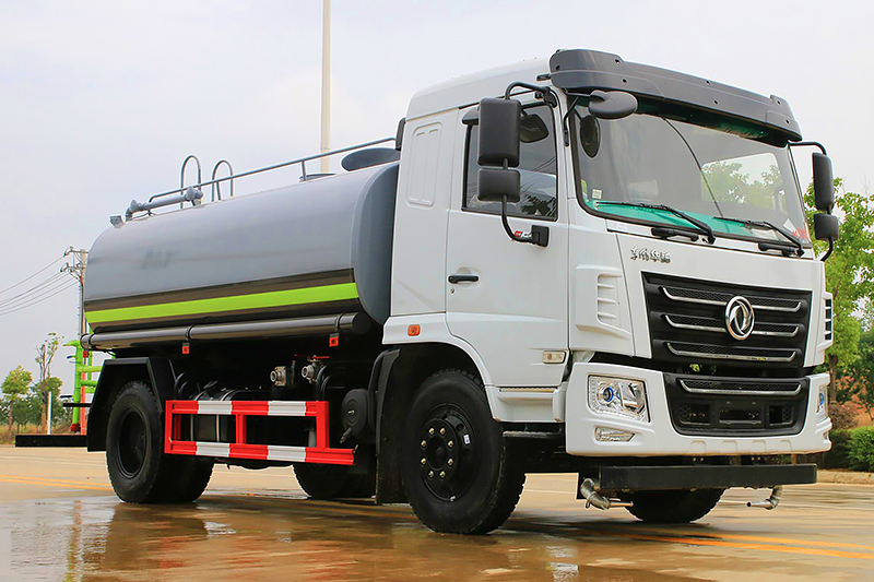 東風(fēng)華神12噸灑水車(chē)