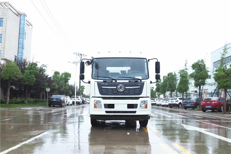 國六東風天龍后八輪 20噸 噴霧車