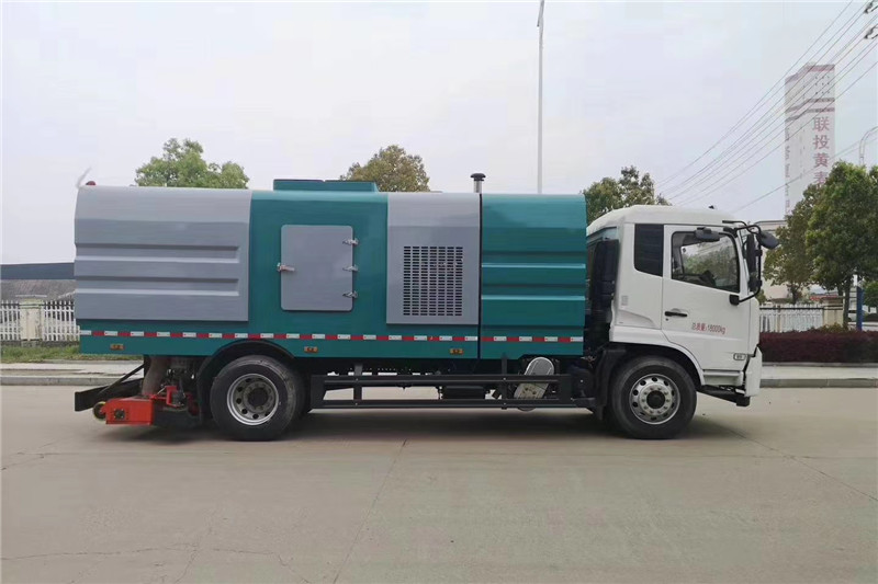 國六東風天錦10噸（2水/8塵）吸塵車