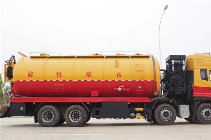 國六東風天龍前四后八 32方 清洗吸污車
