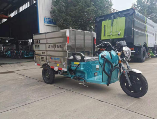 電動(dòng)三輪高壓清洗車(chē)