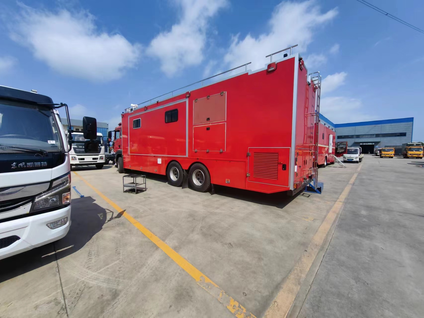 汕德卡廁所車