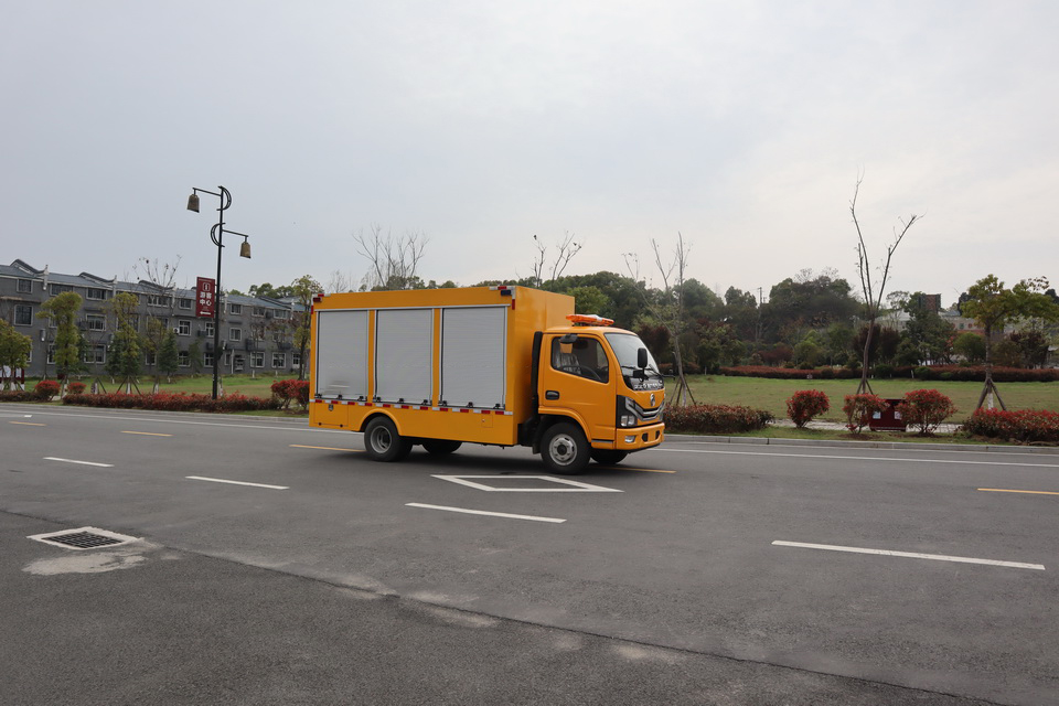 排水搶險車 工程救險車