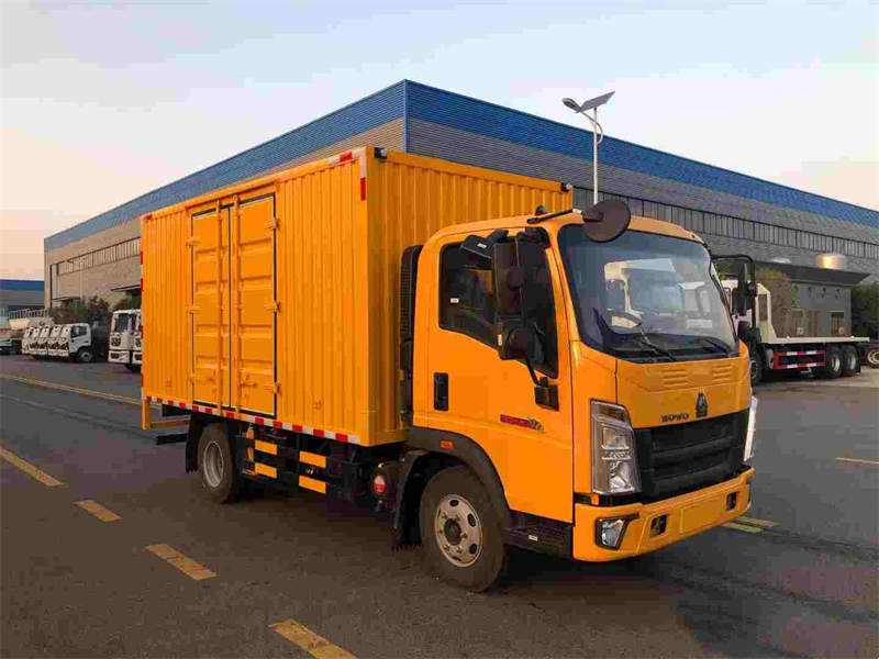 重汽豪沃檢修車/工具車