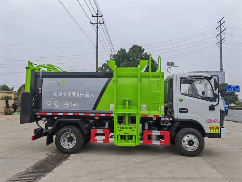 余廚垃圾車