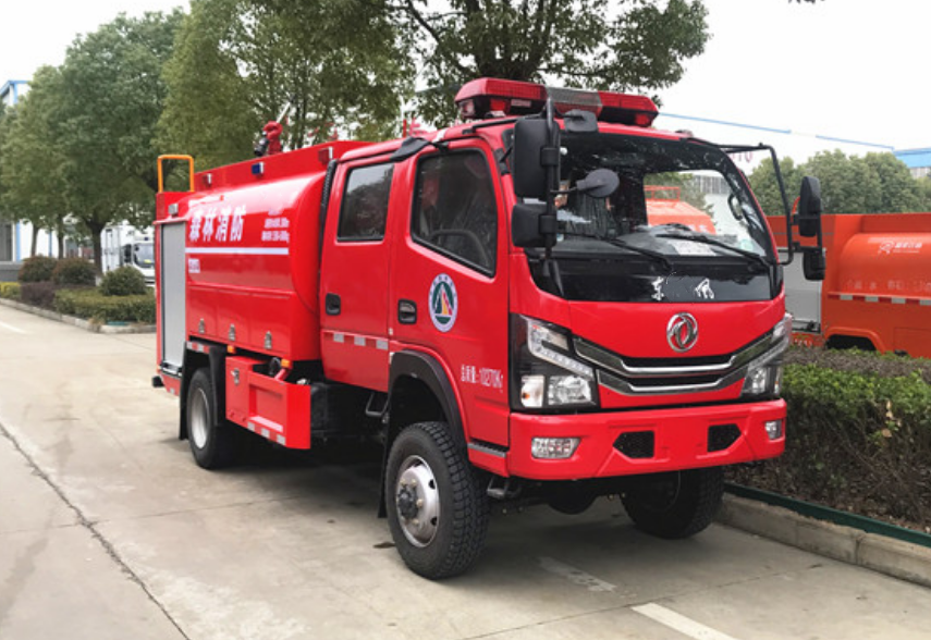 東風四驅(qū)森林消防車多少錢一輛