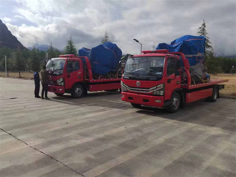 東風(fēng)機(jī)器人運(yùn)輸車