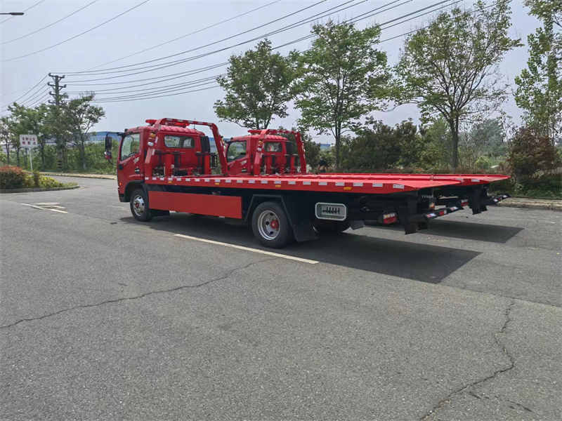 東風(fēng)機(jī)器人運(yùn)輸車