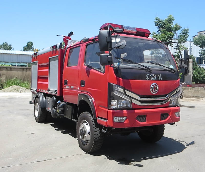 四驅(qū)供水車 3.5噸消防灑水車